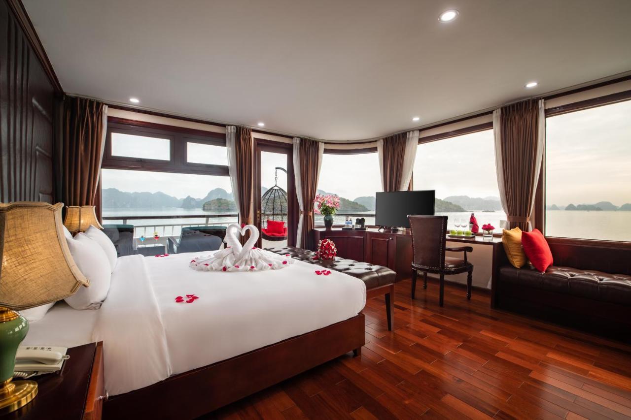 Hotel Dora Cruise By Hag Ha Long Esterno foto