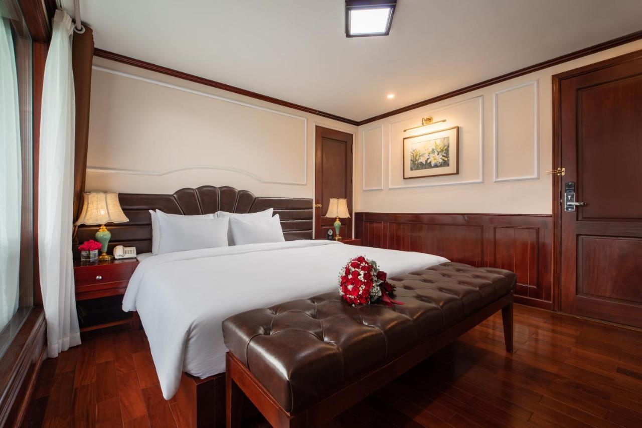 Hotel Dora Cruise By Hag Ha Long Esterno foto