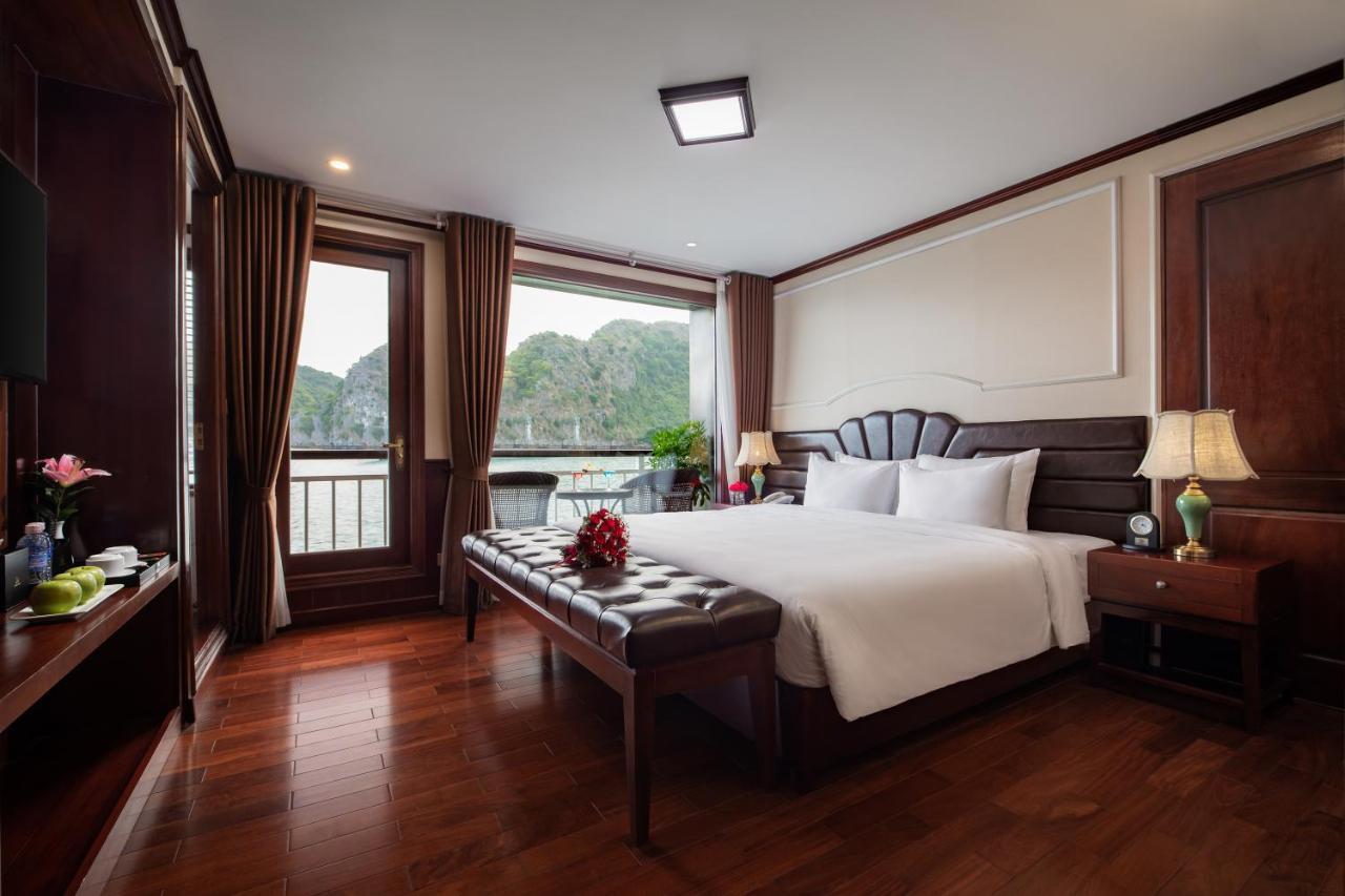 Hotel Dora Cruise By Hag Ha Long Esterno foto
