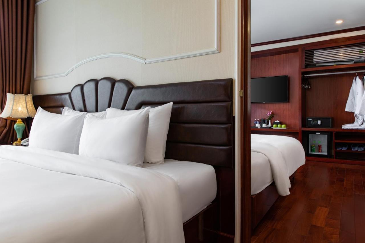 Hotel Dora Cruise By Hag Ha Long Esterno foto